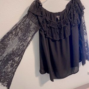 Bold Elements women’s shirt